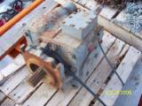 SOLD: Used Sundstrand 24-7017 Hydraulic Pump
